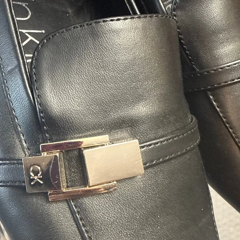 Calvin Klein Mens Black Leather Square Toe Loafers Silver CK Buckle Size 9M